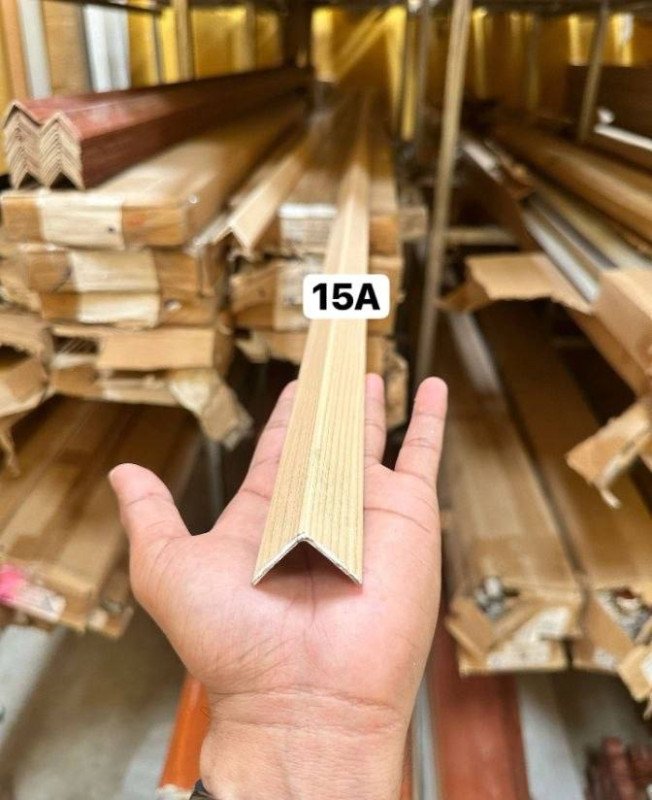 ជ្រីកែង V