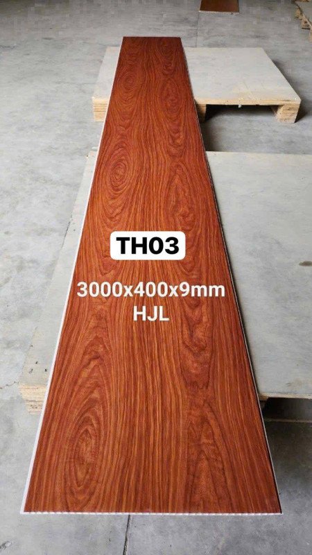 PVC លាត